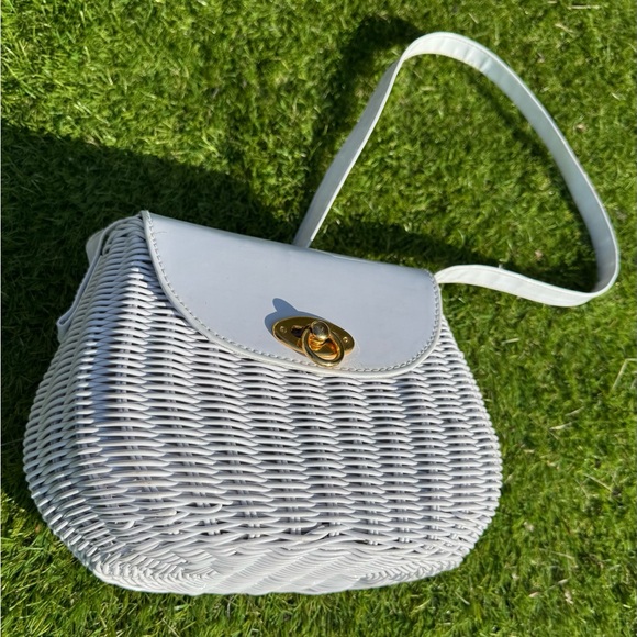 Vintage 1960s White Wicker Purse• Shoulder Strap • Mid-Century Handbag - Picture 5 of 16